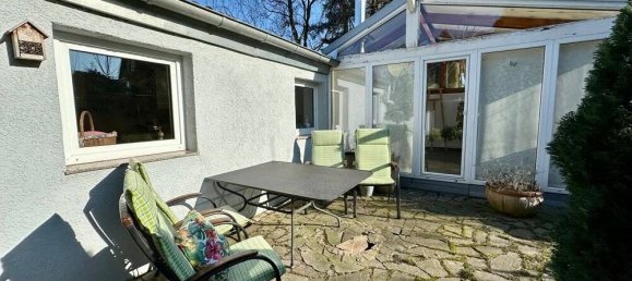 4 rooms Bungalow in Oberhausen, Germany No. 36945 50