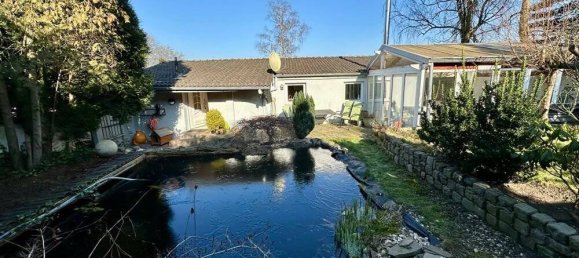 4 rooms Bungalow in Oberhausen, Germany No. 36945 79