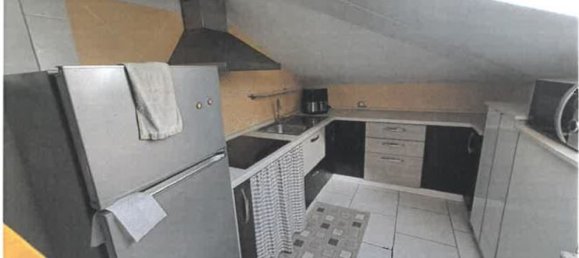 7 rooms House in Vallefoglia, Italy No. 96610 3