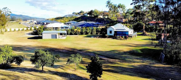 Casa de 3 dormitorios en North Macksville, Australia No. 727 2
