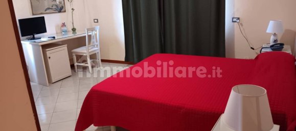 5 rooms Commercial property in Parma, Italy No. 104361 12