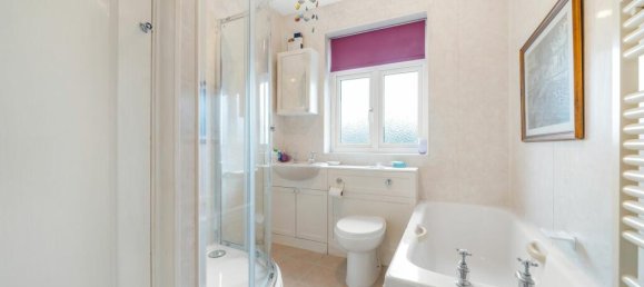 3 bedrooms House in Beckenham, United Kingdom No. 3019 10