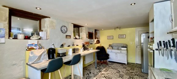 3 bedrooms House in Vienne, France No. 340079 14