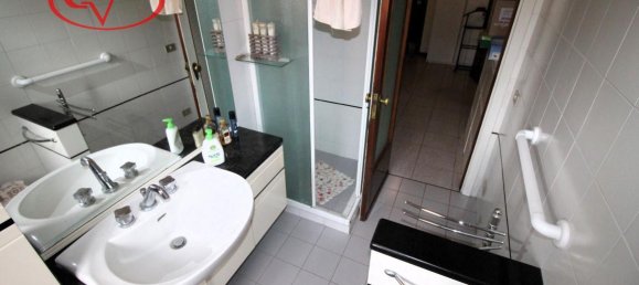 Apartamento de 2 divisões em San Giovanni Valdarno, Italy N.º 235166 16