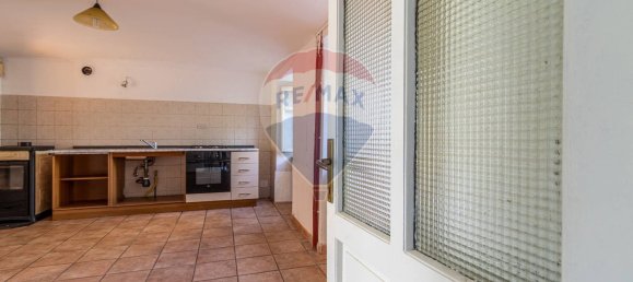 4 bedrooms House in Strona, Italy No. 371953 4