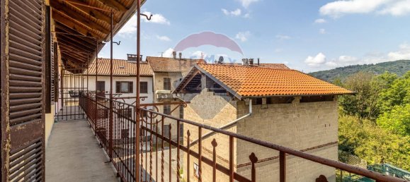 4 bedrooms House in Strona, Italy No. 371953 46