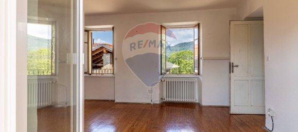 4 bedrooms House in Strona, Italy No. 371953 44