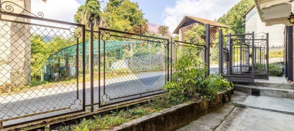 4 bedrooms House in Strona, Italy No. 371953 48