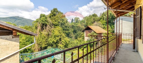 4 bedrooms House in Strona, Italy No. 371953 47