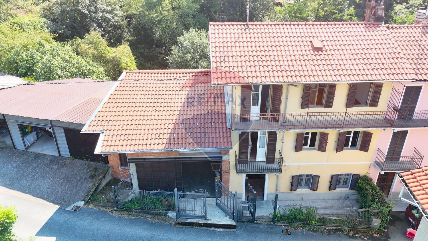 4 bedrooms House in Strona, Italy No. 371953