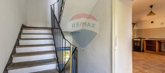 4 bedrooms House in Strona, Italy No. 371953 3