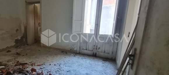 Casa de 4 habitaciónes en Santa Teresa di Riva, Italy No. 19071 14