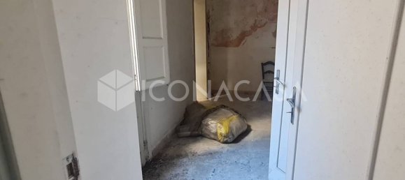 Casa de 4 habitaciónes en Santa Teresa di Riva, Italy No. 19071 30