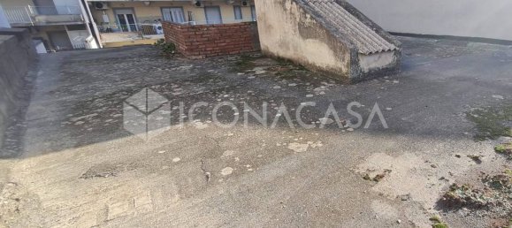 Casa de 4 habitaciónes en Santa Teresa di Riva, Italy No. 19071 39