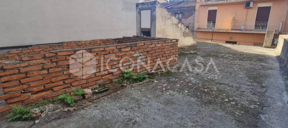 Casa de 4 habitaciónes en Santa Teresa di Riva, Italy No. 19071 23