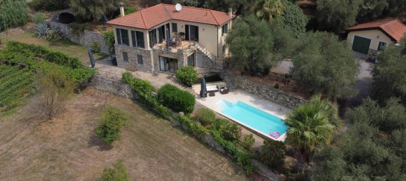 Villa de 6 divisões em Diano San Pietro, Italy N.º 115151 2