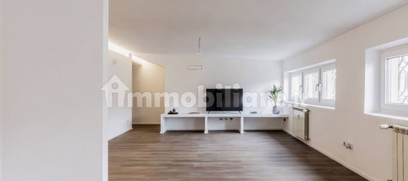 2 chambres Appartement à Rome, Italy No. 325076 9