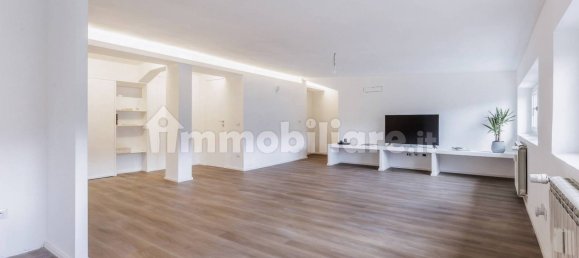 2 chambres Appartement à Rome, Italy No. 325076 4