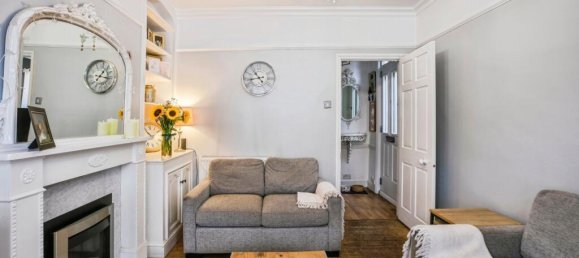 2 Schlafzimmer Haus in Kenley, United Kingdom, Nr. 8037 11