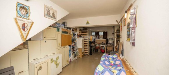 Дом с 4 комнатами в Мессина, Италия № 132460 18