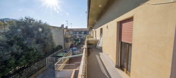 Дом с 4 комнатами в Мессина, Италия № 132460 19