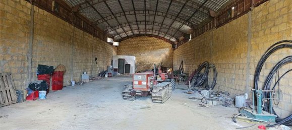 330m² Warehouse in Enna, Italy No. 78648 5