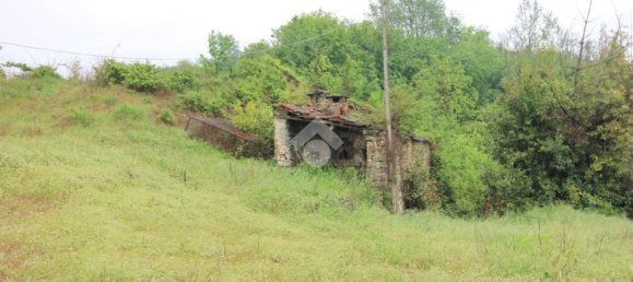 8 rooms House in San Giorgio Scarampi, Italy No. 114733 9