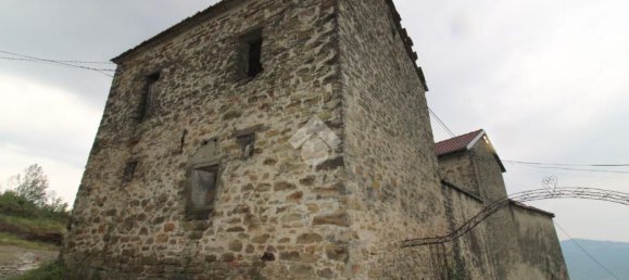 8 rooms House in San Giorgio Scarampi, Italy No. 114733 4