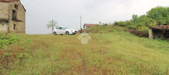 8 rooms House in San Giorgio Scarampi, Italy No. 114733 7