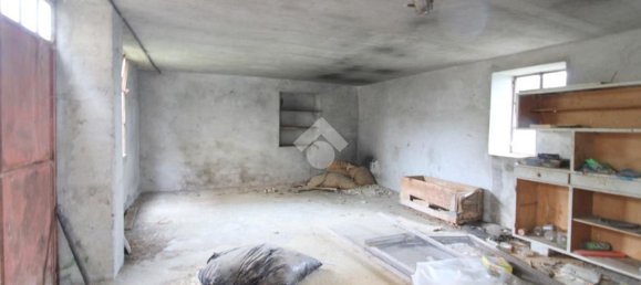 8 rooms House in San Giorgio Scarampi, Italy No. 114733 17