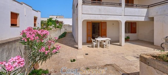 3 rooms Apartment in Taviano, Italy No. 232750 7