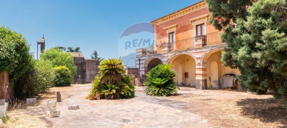 13 rooms Villa in Mascalucia, Italy No. 273926 2