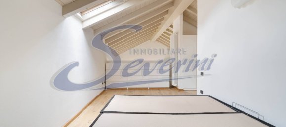 Apartamento T2 em Como, Italy N.º 265922 40