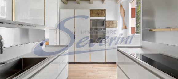 Apartamento T2 em Como, Italy N.º 265922 29