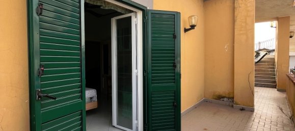 Villa de 9 habitaciónes en Castel Volturno, Italy No. 115201 40