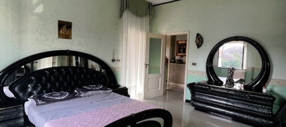 Villa de 9 habitaciónes en Castel Volturno, Italy No. 115201 35