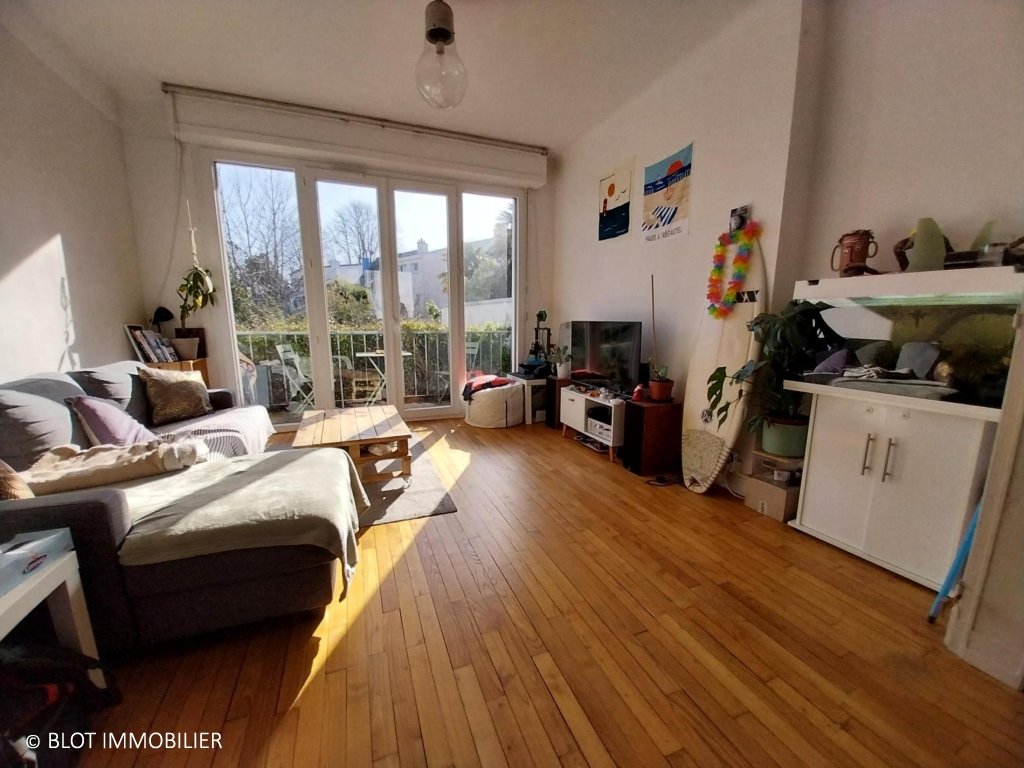 2 bedrooms Apartment in Lorient, France No. 207812