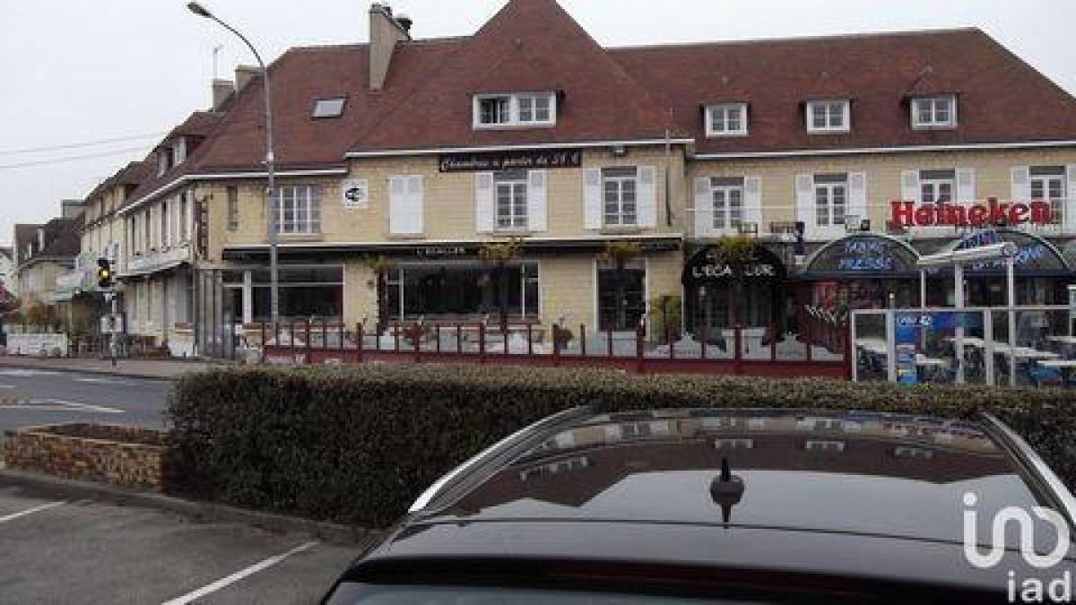 500m² Factory in Ouistreham, France No. 20592