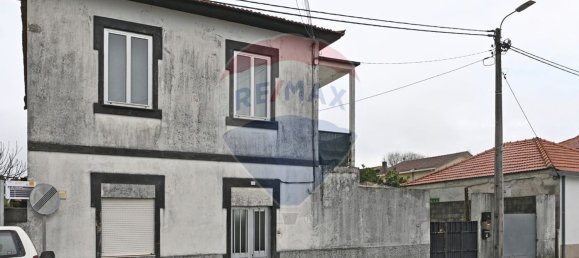 4 Schlafzimmer Haus in Castelo da Maia, Portugal, Nr. 22814 2