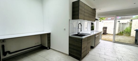 4 bedrooms House in Herin, France No. 82561 4