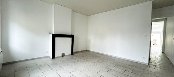 4 bedrooms House in Herin, France No. 82561 3