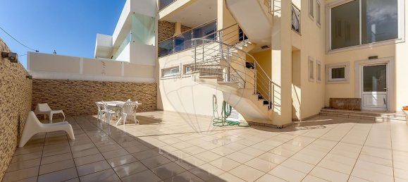 4 Schlafzimmer Haus in Quarteira, Portugal, Nr. 180698 5