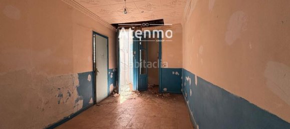 4 Schlafzimmer Wohnung in Ciutat Vella, Spain, Nr. 190228 8