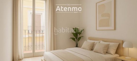 4 Schlafzimmer Wohnung in Ciutat Vella, Spain, Nr. 190228 3