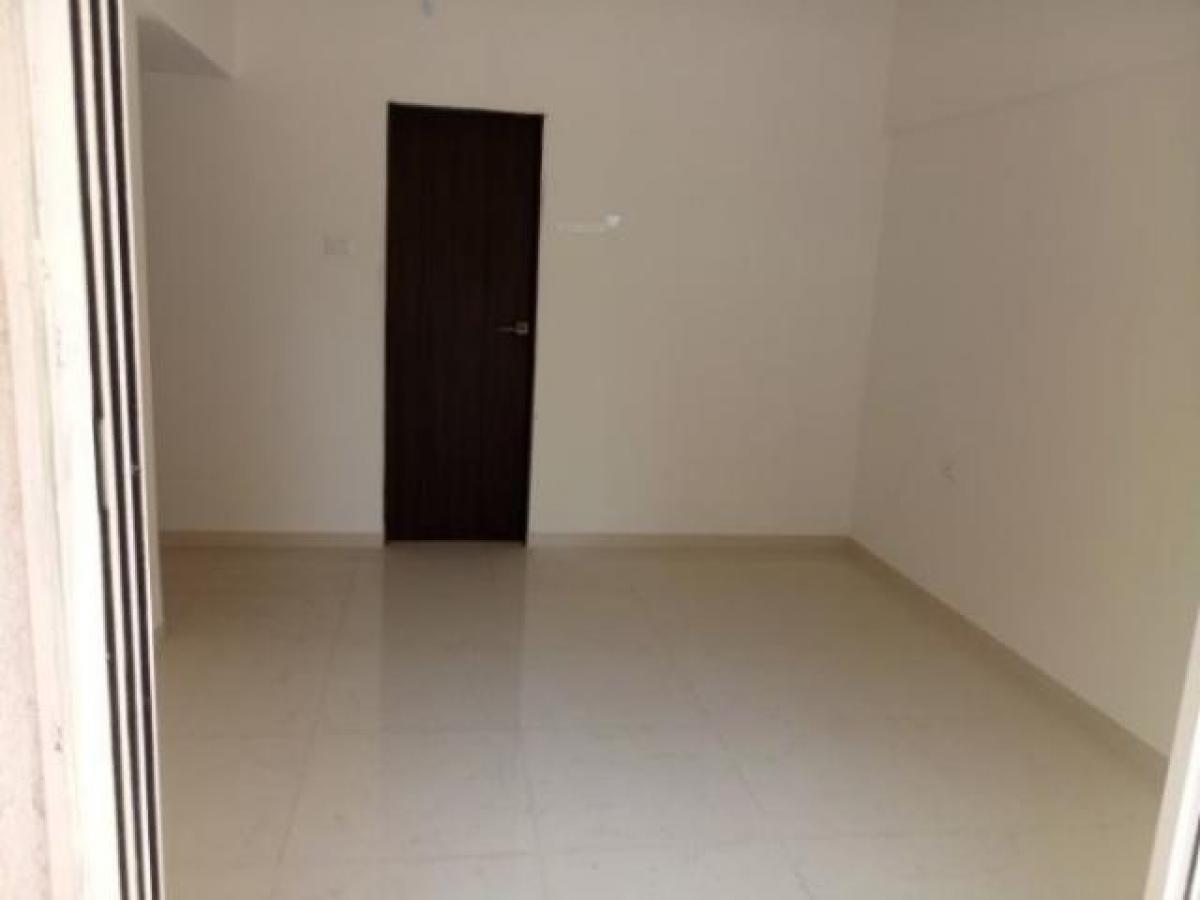 2 bedrooms House in Pune, India No. 21128