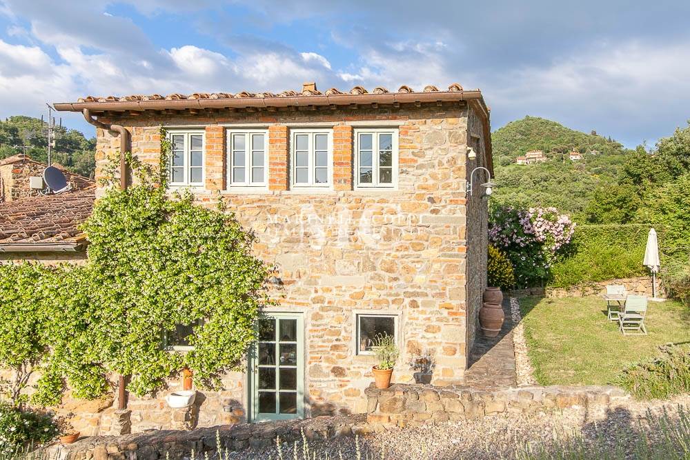 10 bedrooms Hotel in Figline e Incisa Valdarno, Italy No. 192479