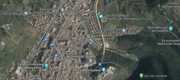 952m² Office in Spoleto, Italy No. 373466 5