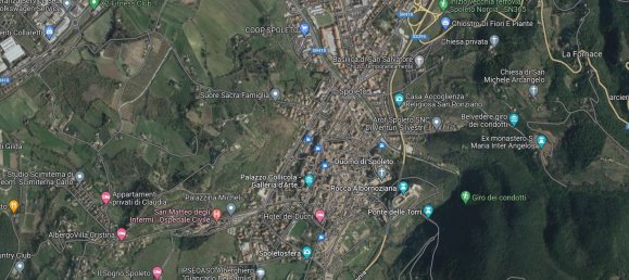 952m² Office in Spoleto, Italy No. 373466 16