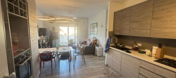 Apartamento de 2 dormitorios en Fiumicino, Italy No. 359152 10
