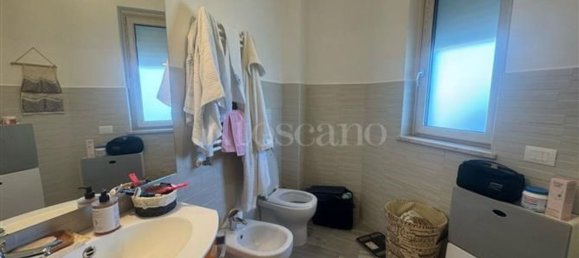 Apartamento de 2 dormitorios en Fiumicino, Italy No. 359152 18